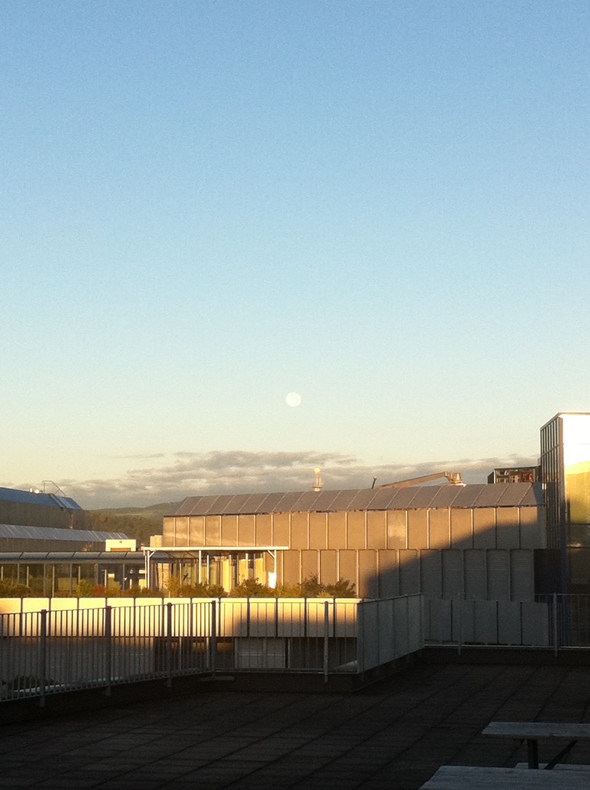 vollmond Ã¼ber zÃ¼rich